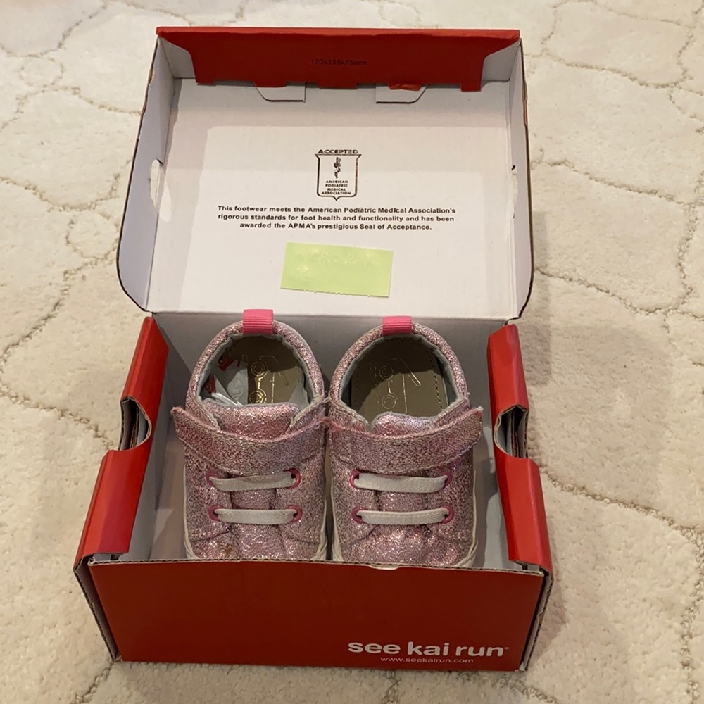 See Kai Run size 4 pink glitter sneakers